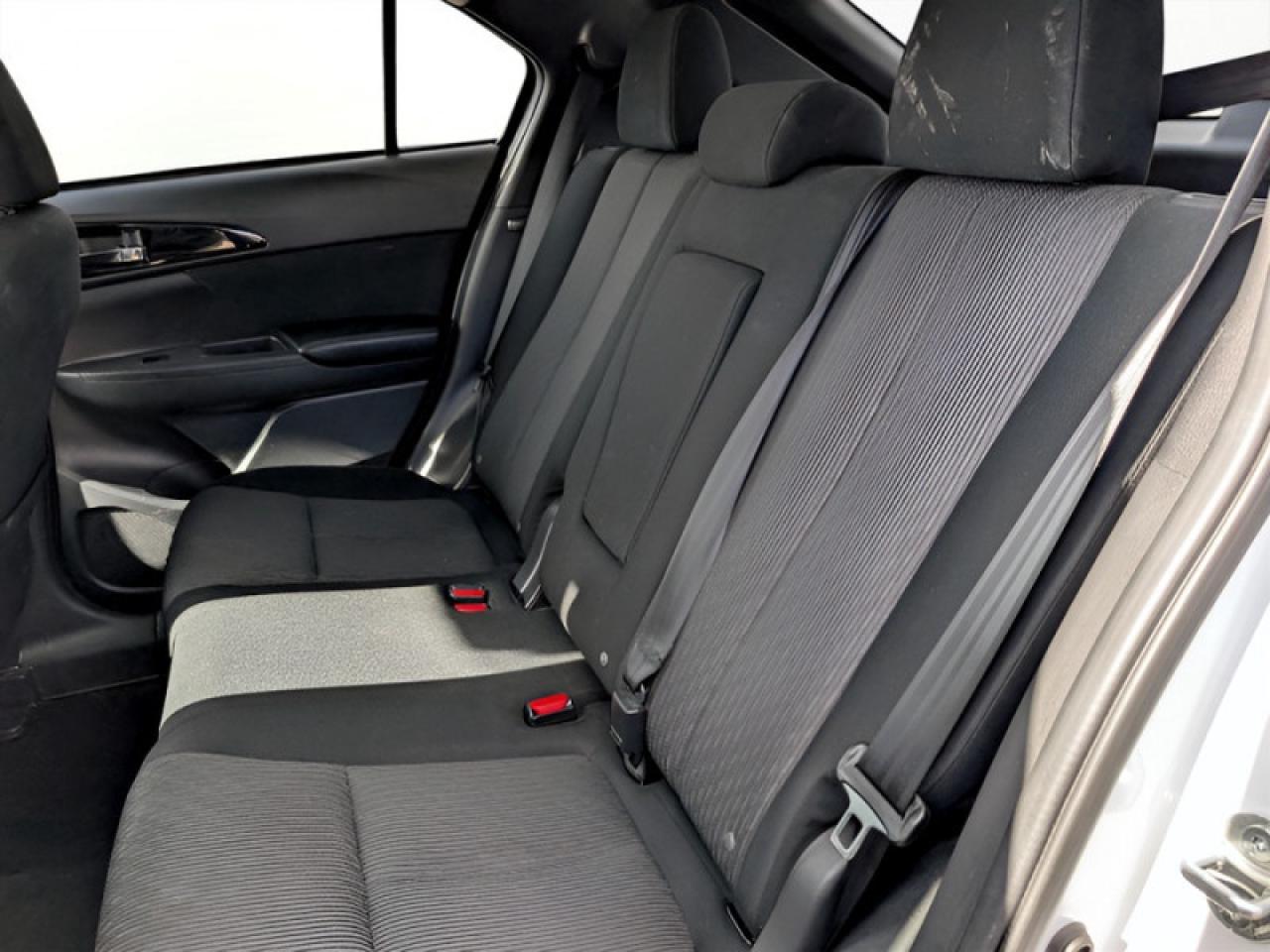 2022 Mitsubishi Eclipse Cross SE  **BLIND SPOT - APPLE CP** Photo