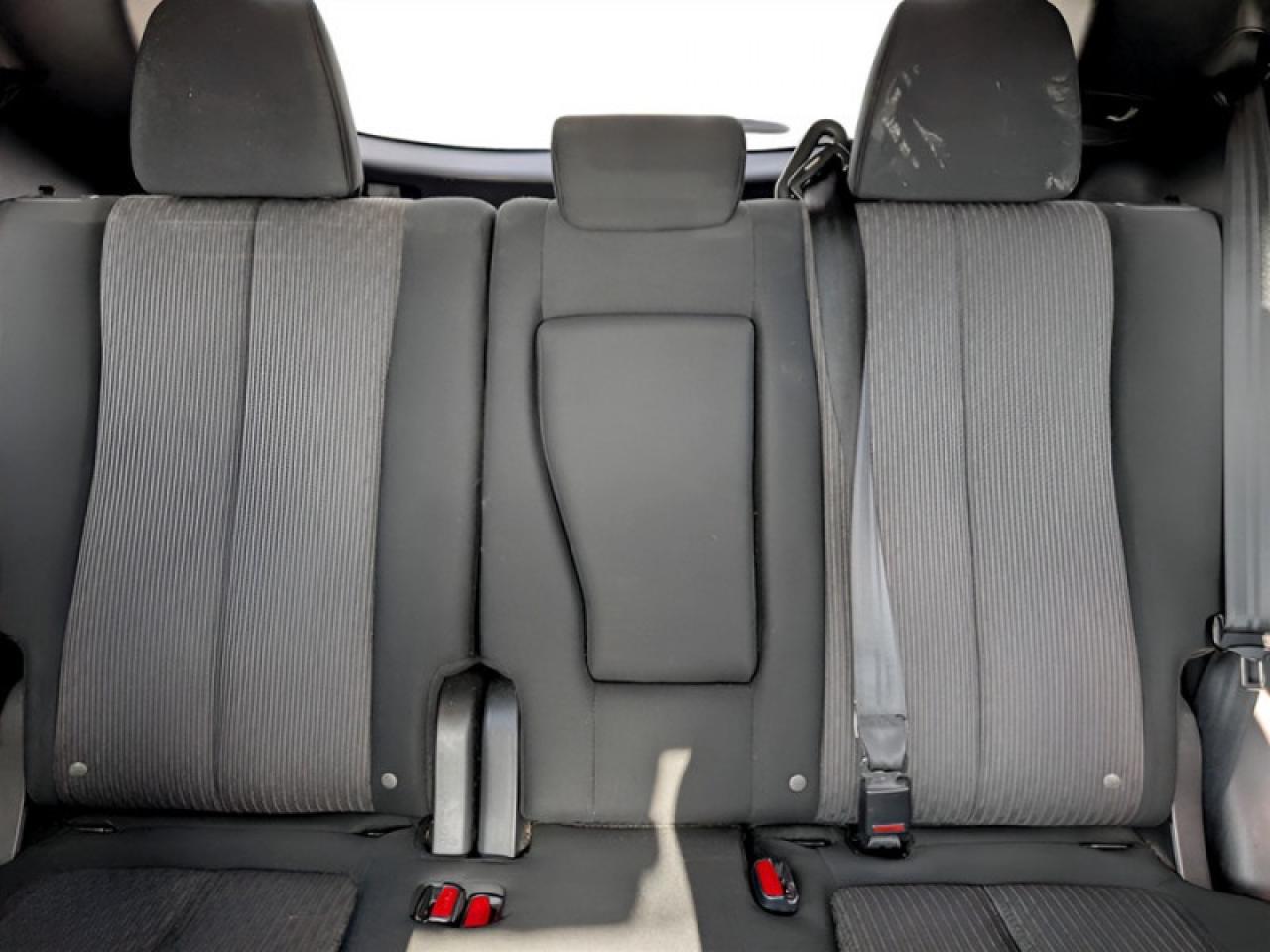 2022 Mitsubishi Eclipse Cross SE  **BLIND SPOT - APPLE CP** Photo