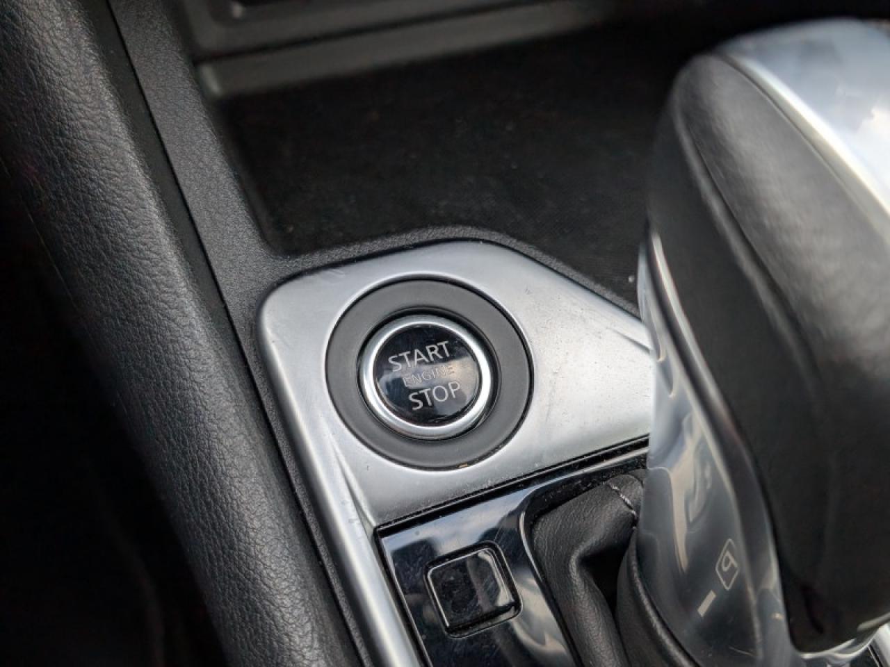 2024 Nissan Sentra SV  - Low Mileage Photo