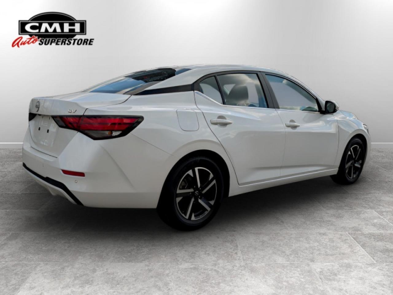 2024 Nissan Sentra SV  **ONLY 10,000 KMS** Photo4