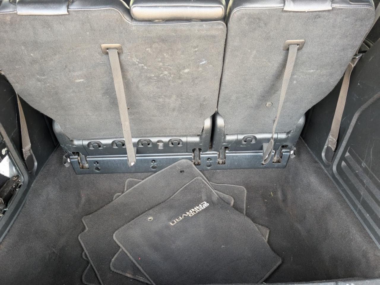 2016 Dodge Grand Caravan R/T Photo