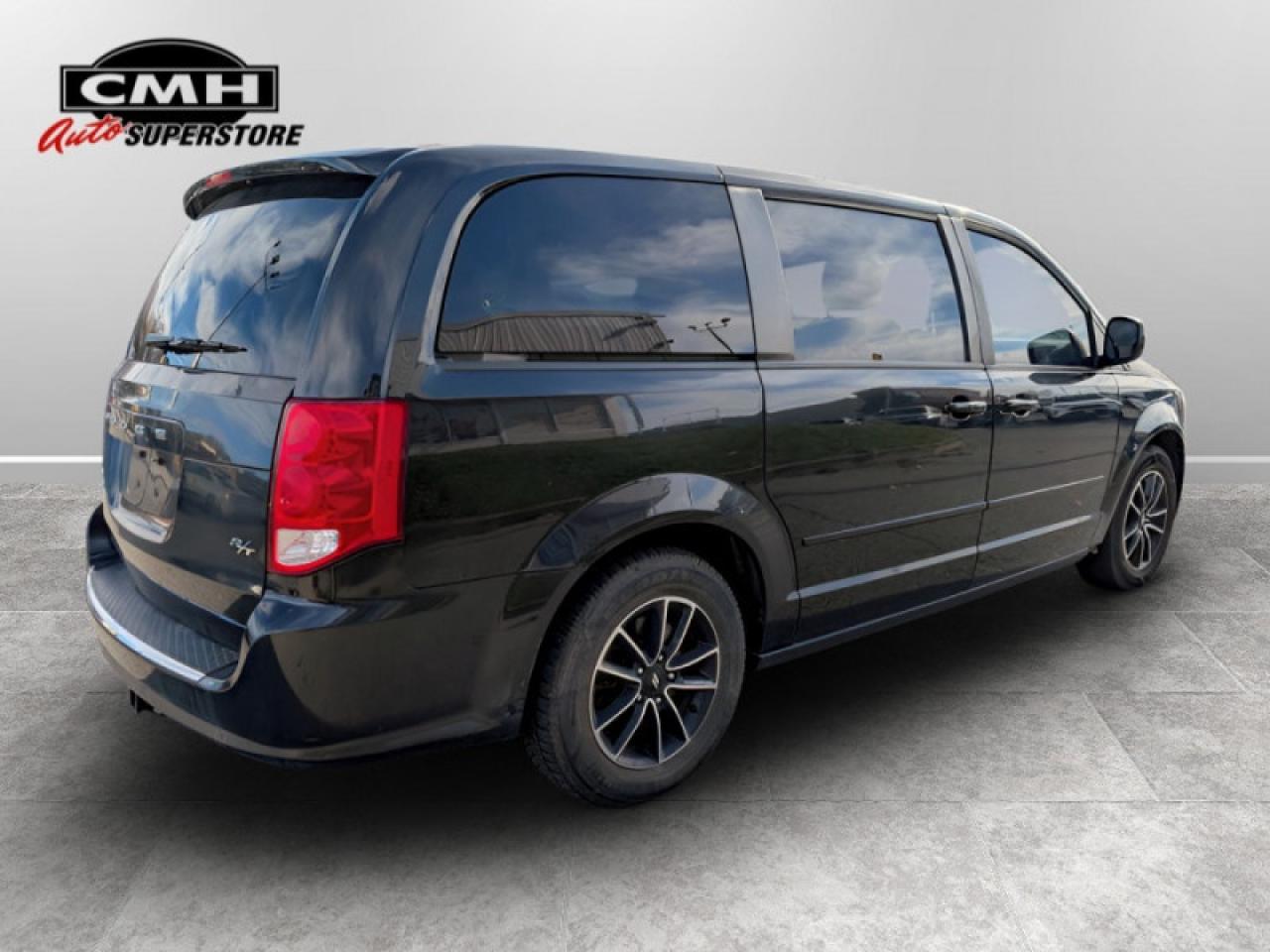 2016 Dodge Grand Caravan R/T  **POWER SLIDING DOORS** Photo