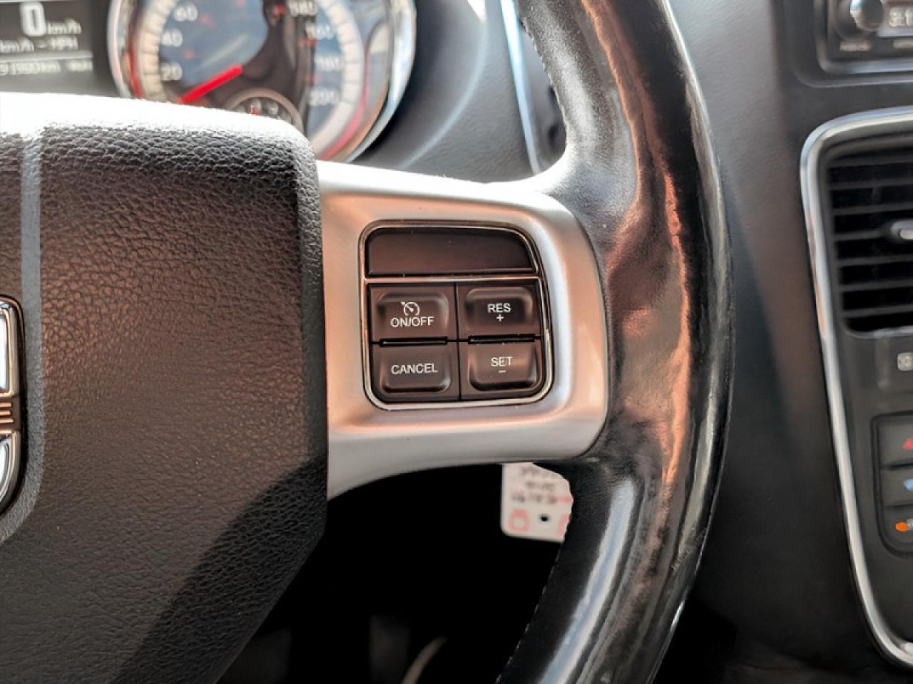 2016 Dodge Grand Caravan R/T  **POWER SLIDING DOORS** Photo