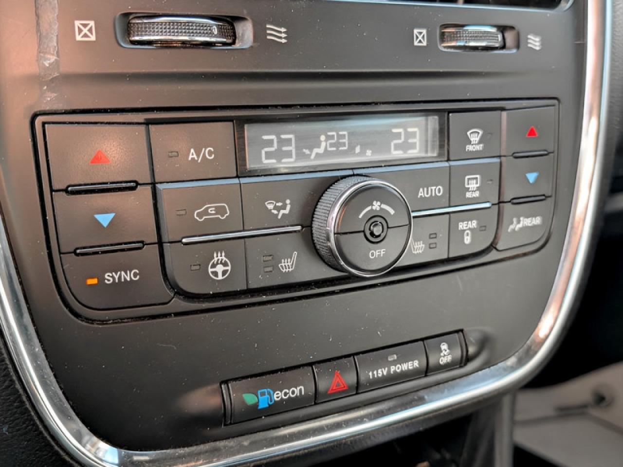 2016 Dodge Grand Caravan R/T  **POWER SLIDING DOORS** Photo