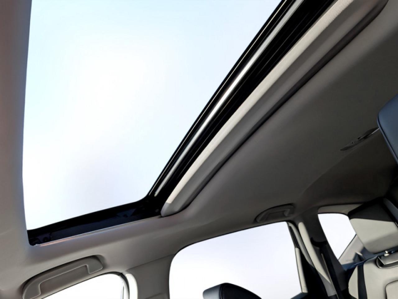 2017 Honda CR-V EX-L  **16 SERV. RECORDS - SUNROOF** Photo