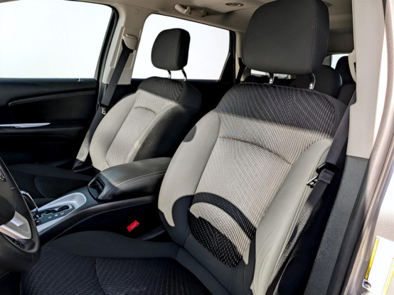 2018 Dodge Journey SXT  **LOW KMS - V6 - AWD** Photo