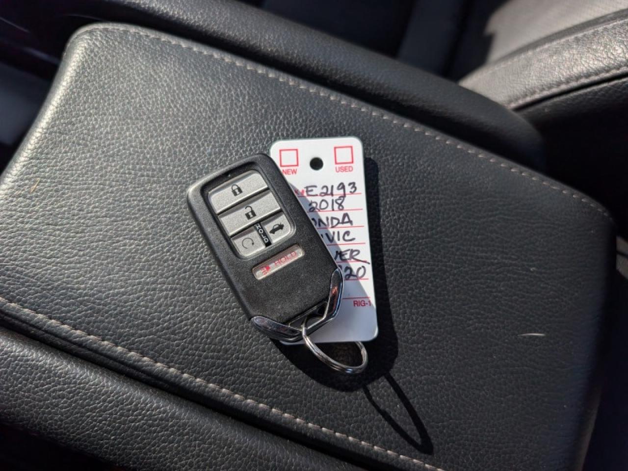 2018 Honda Civic Sedan Touring Photo