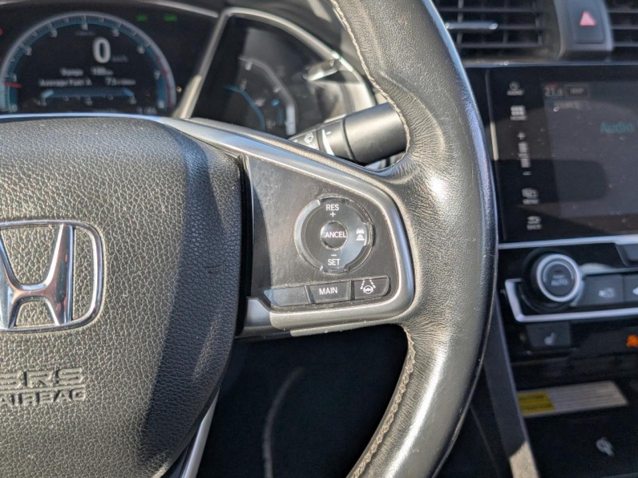 2018 Honda Civic Sedan Touring Photo