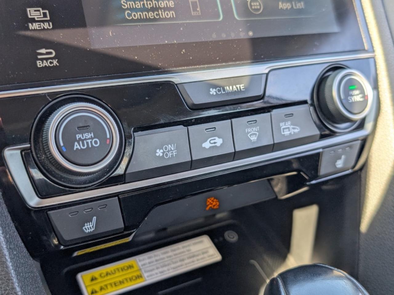 2018 Honda Civic Sedan Touring Photo