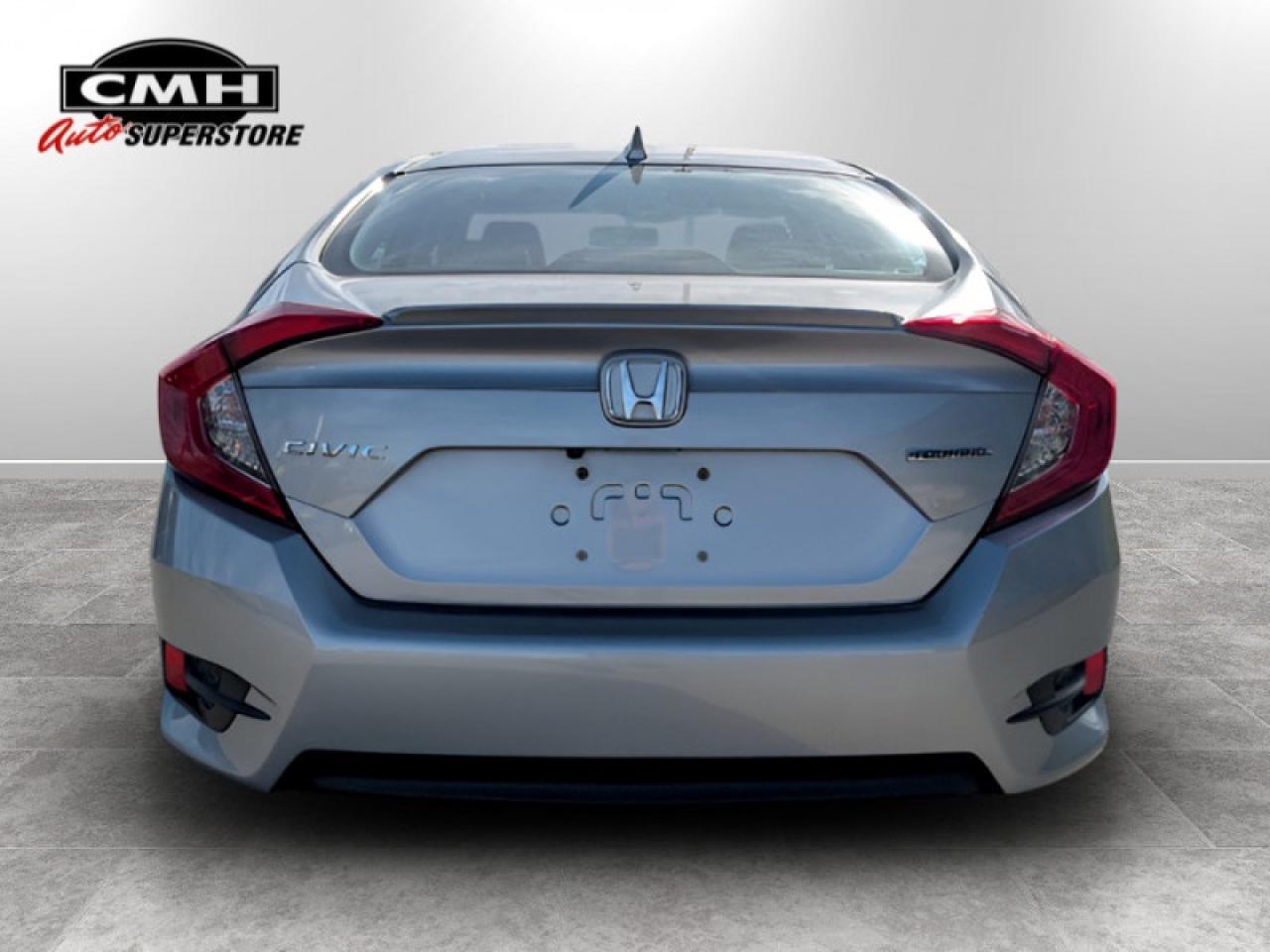 2018 Honda Civic Sedan Touring  **LOW KMS - CLEAN CARFAX** Photo3