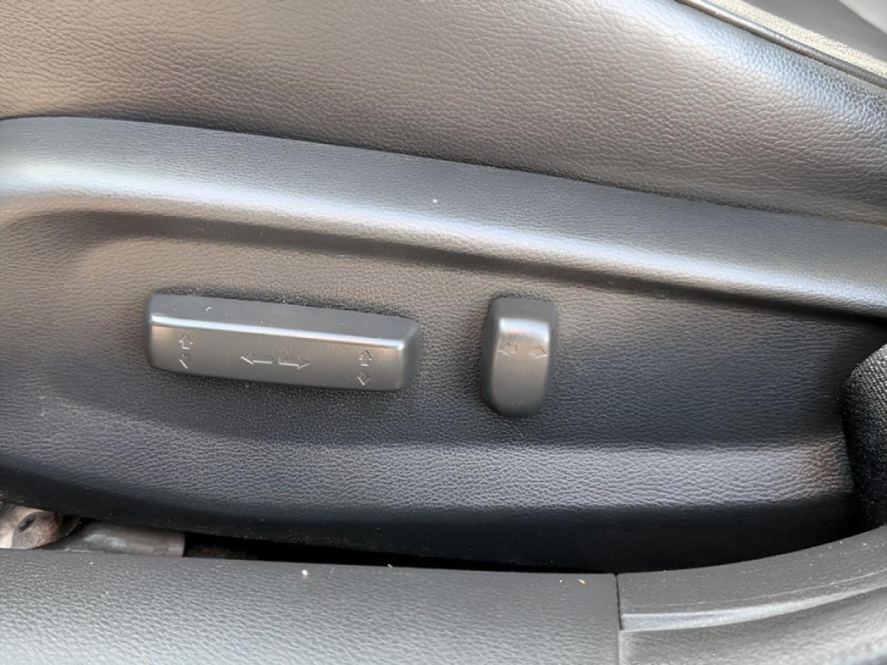 2018 Honda Civic Sedan Touring  **LOW KMS - CLEAN CARFAX** Photo