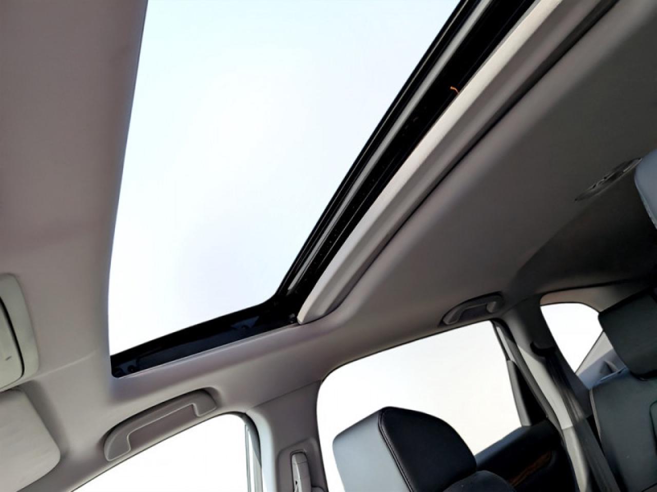 2017 Honda CR-V EX-L  **AWD - LEATHER - SUNROOF** Photo