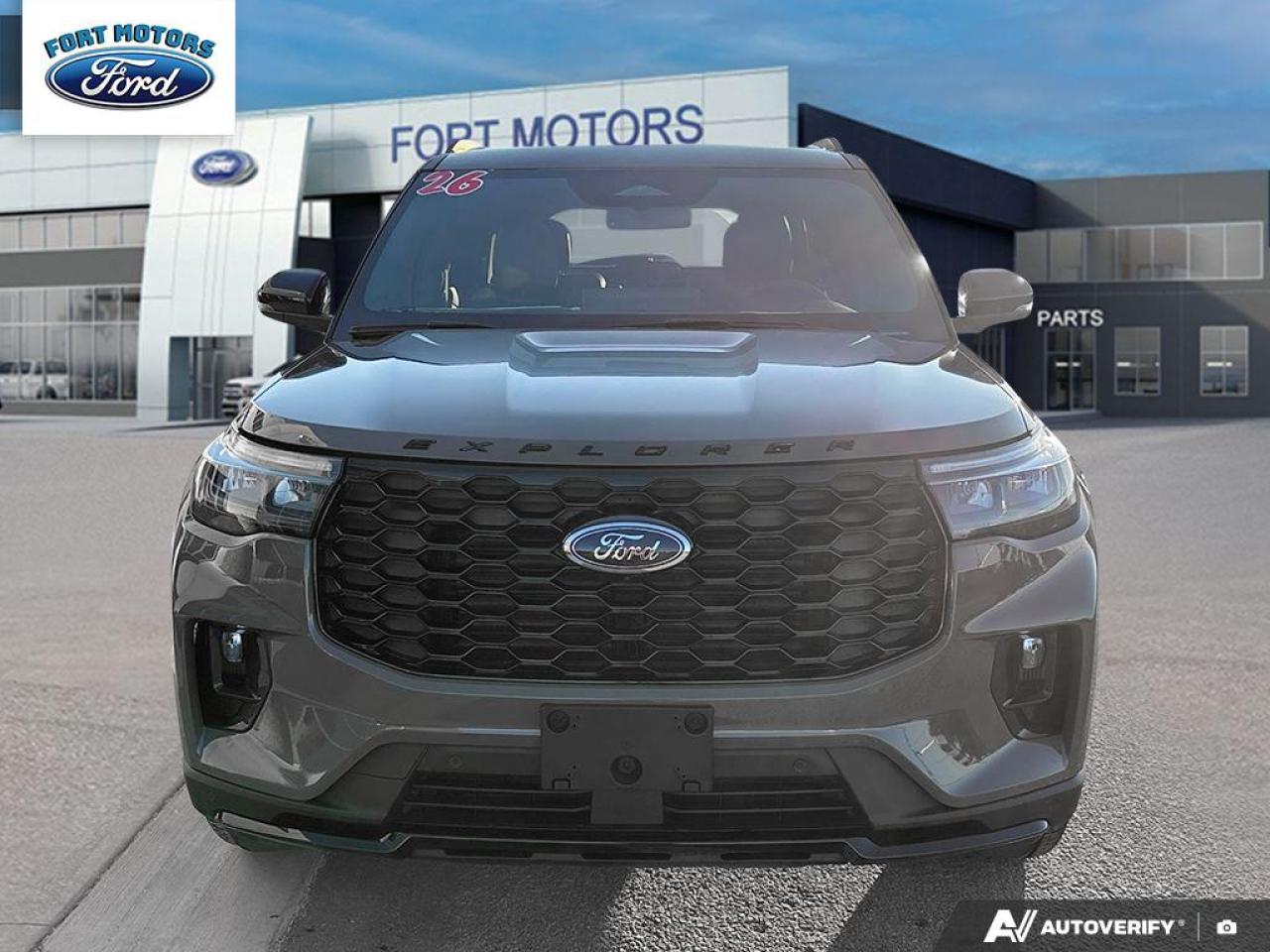 2026 Ford Explorer ST-Line Photo1
