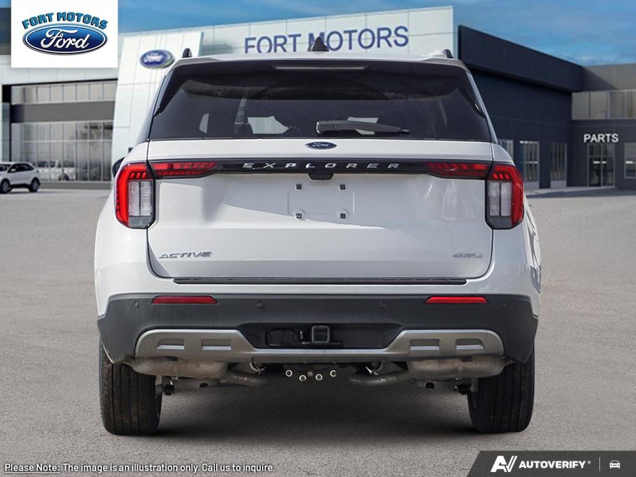 2026 Ford Explorer Active Photo4