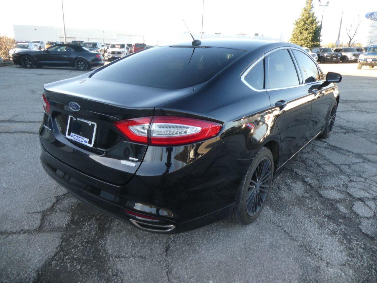 2014 Ford Fusion SE SE Photo4