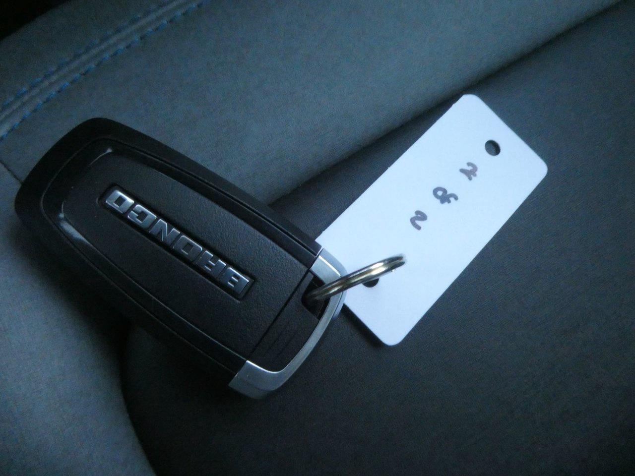 2022 Ford Bronco BASE/BIG BEND/BLAC Black Diamond Photo