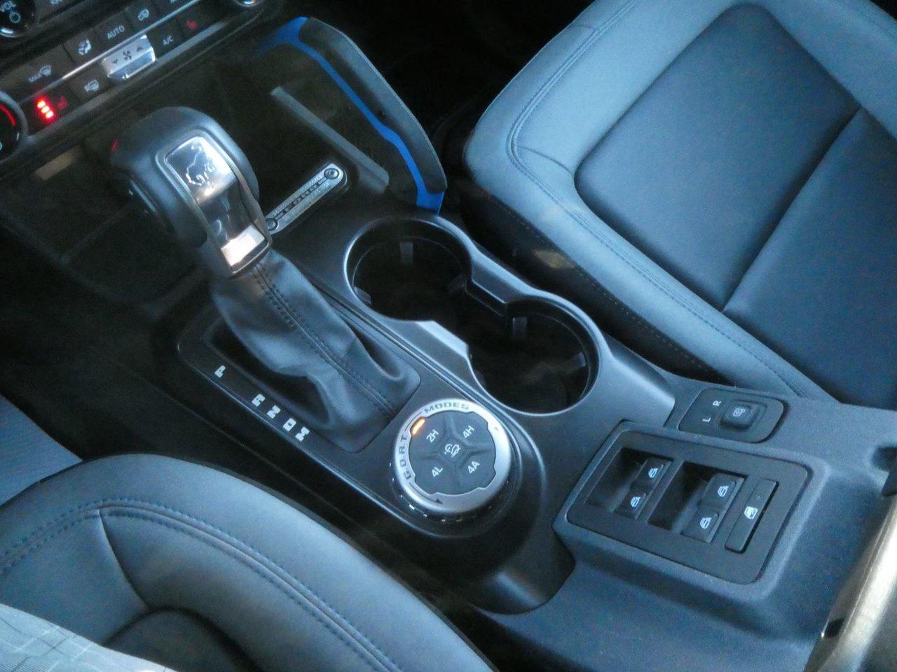 2022 Ford Bronco BASE/BIG BEND/BLAC Black Diamond Photo