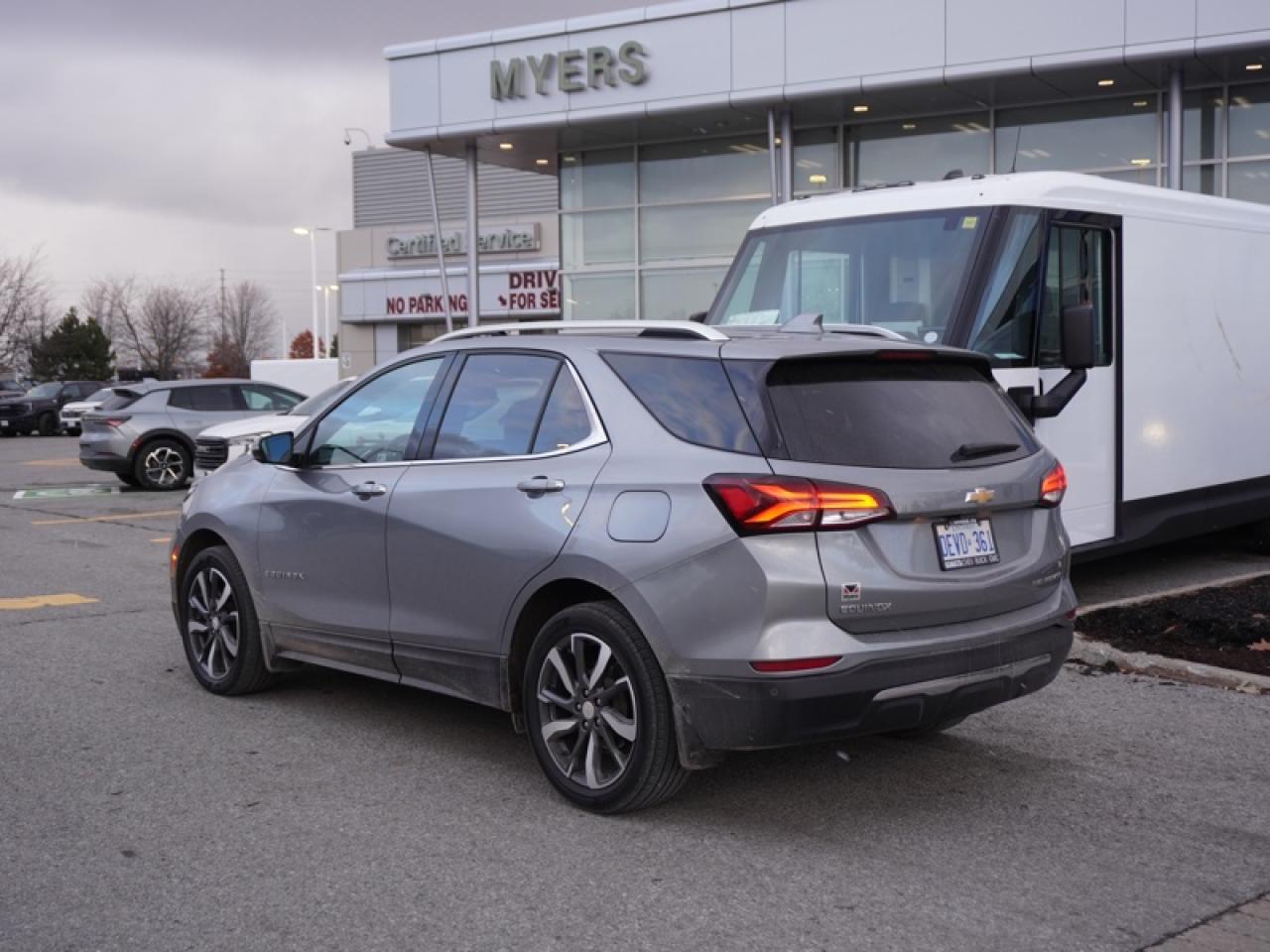 2023 Chevrolet Equinox Premier  - Leather Seats Photo