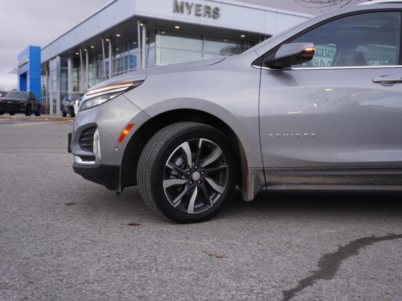 2023 Chevrolet Equinox Premier  - Leather Seats Photo