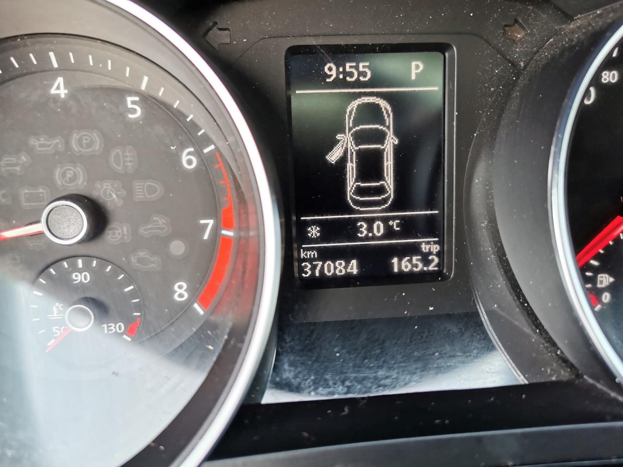 2017 Volkswagen Jetta SE - Photo #26