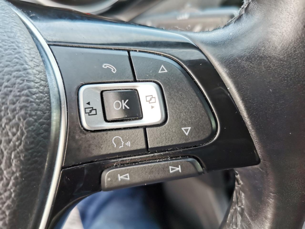 2017 Volkswagen Jetta SE - Photo #29