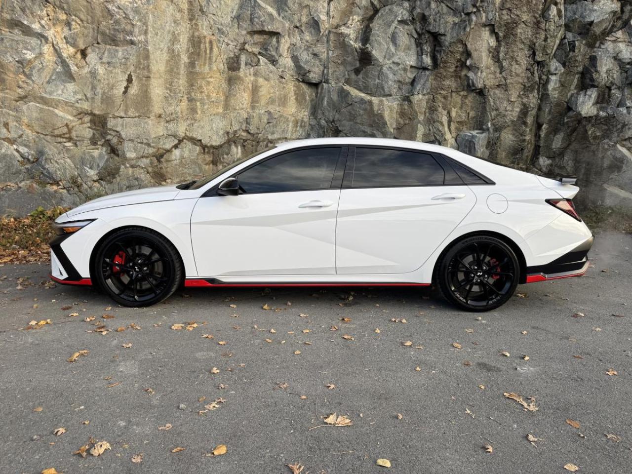 2025 Hyundai Elantra N Manual Photo3
