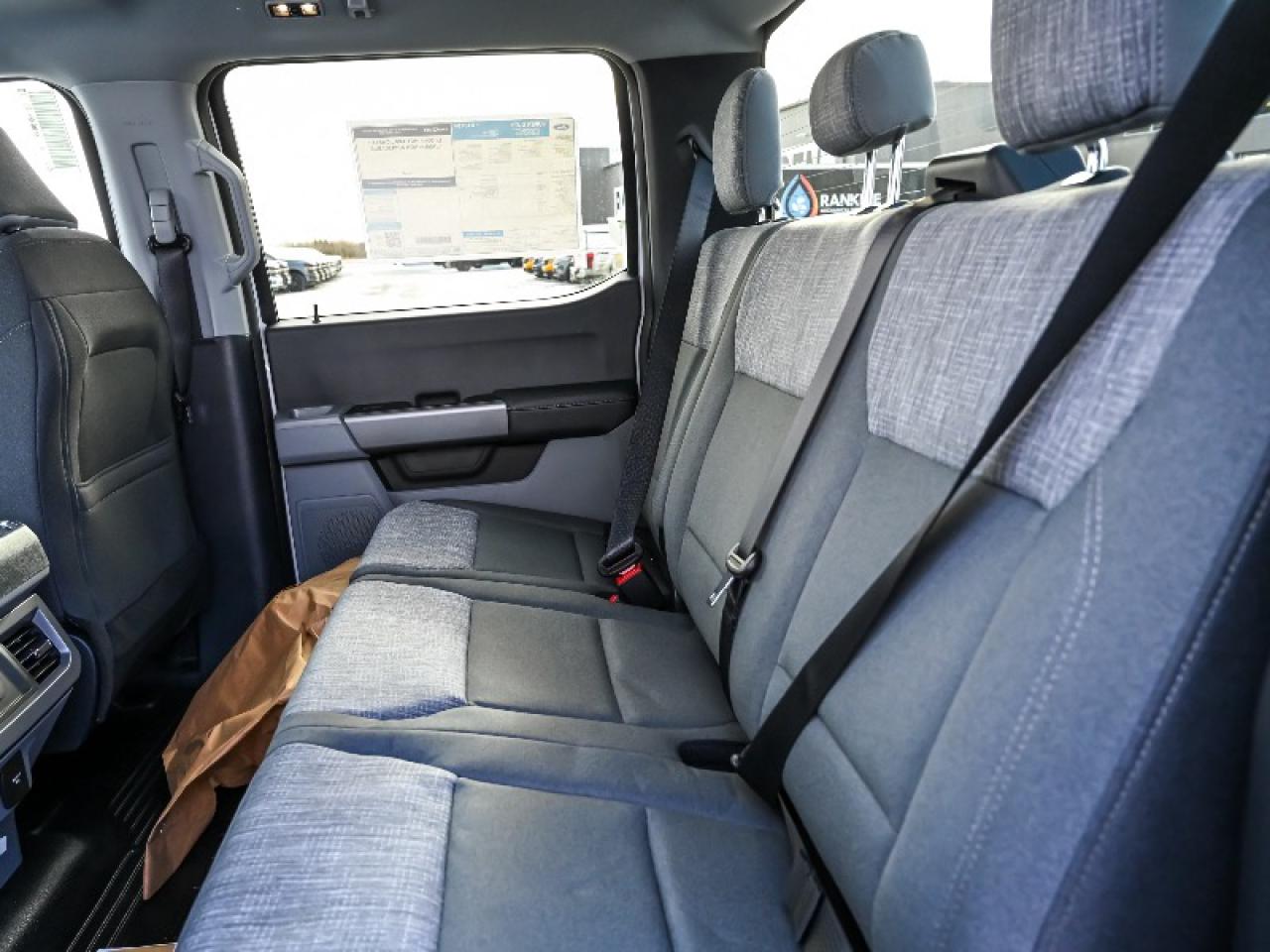 2026 Ford F-350 Super Duty DRW XLT Photo