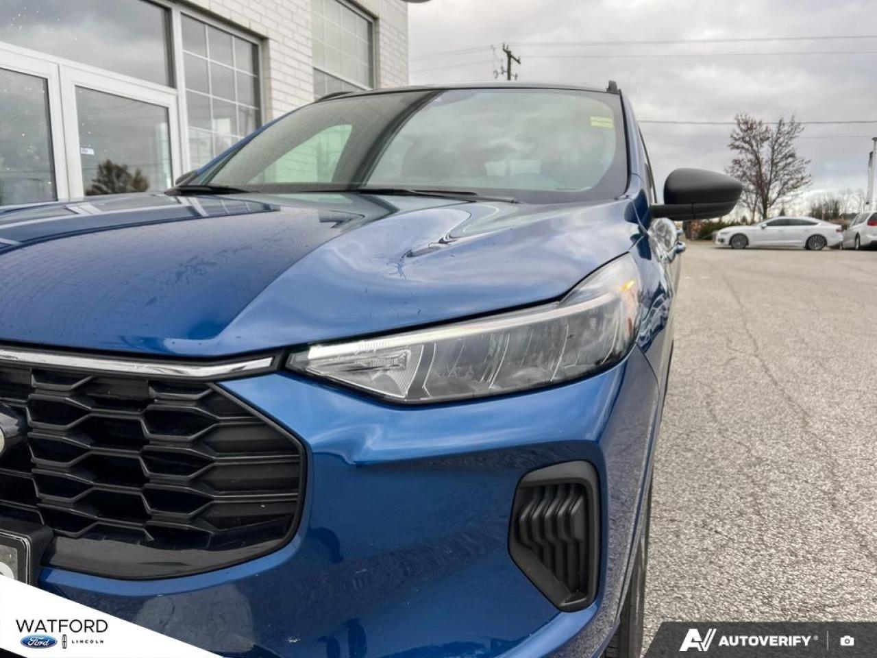 2023 Ford Escape ST-Line AWD Photo