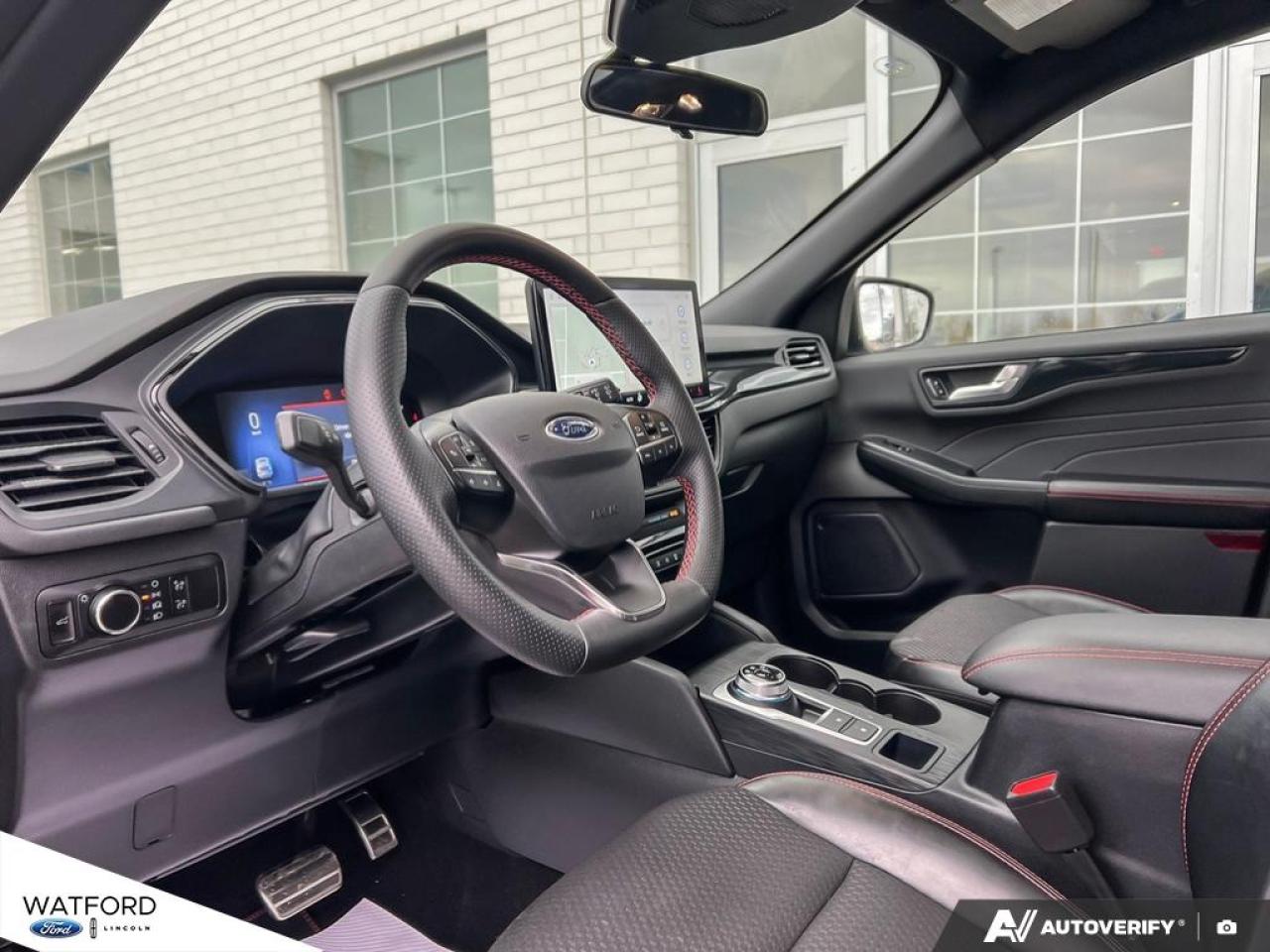 2023 Ford Escape ST-Line AWD Photo