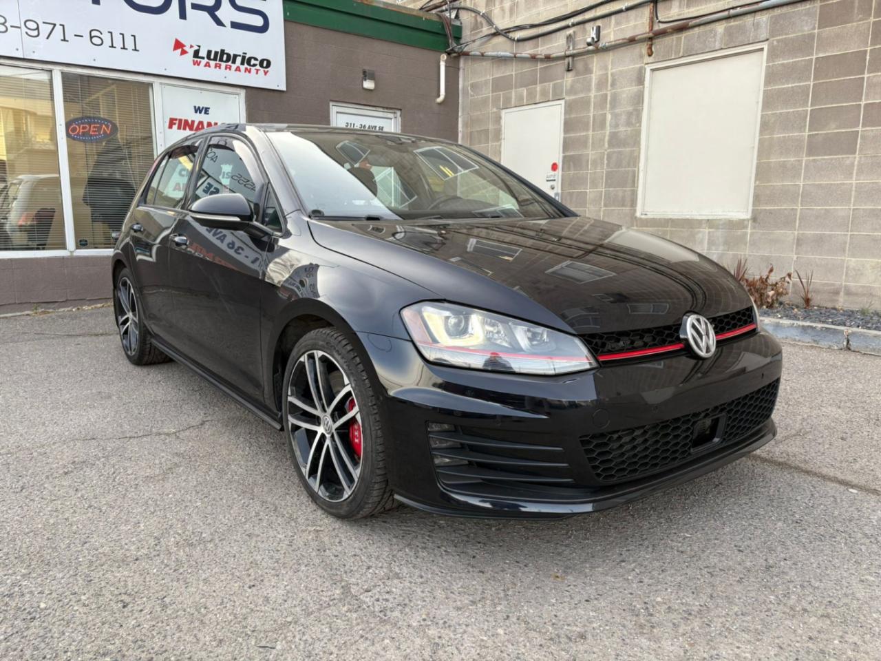 Used 2017 Volkswagen Golf GTI 2.0T 4-Door S DSG for sale in Calgary, AB
