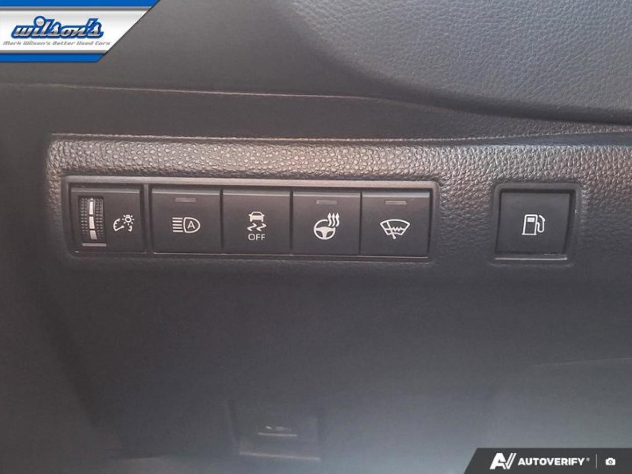 2023 Toyota Corolla Hybrid SE AWD | Heated Seats | Adaptative Cruise | Bluetooth | CarPlay | Reverse Cam | and More ! Photo