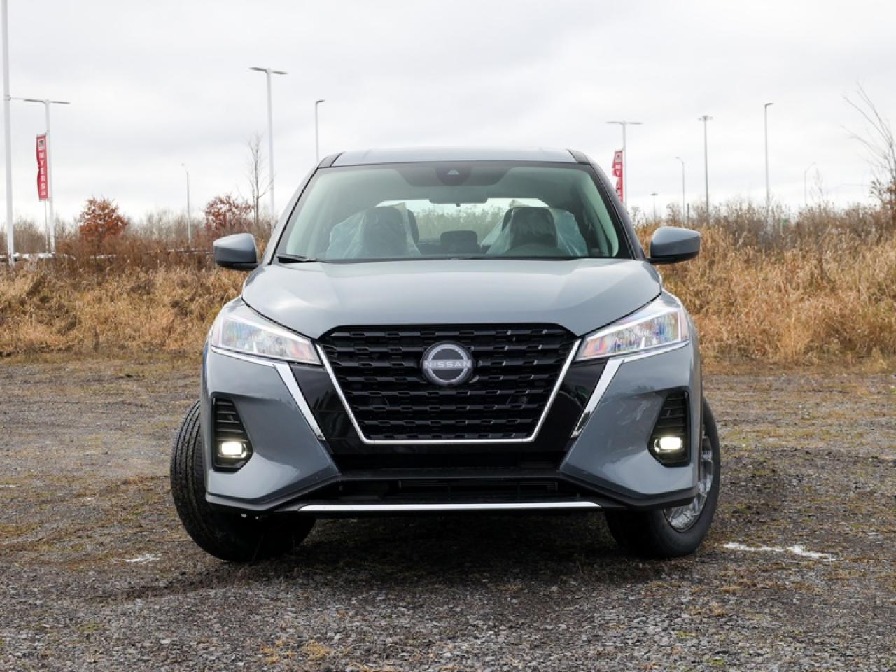 2025 Nissan Kicks Play S  - Apple CarPlay -  Android Auto Photo