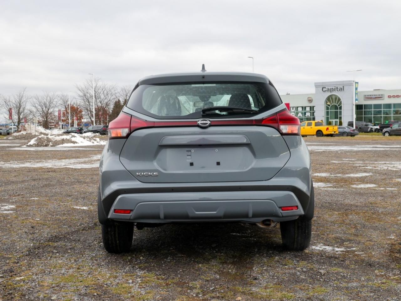 2025 Nissan Kicks Play S  - Apple CarPlay -  Android Auto Photo2