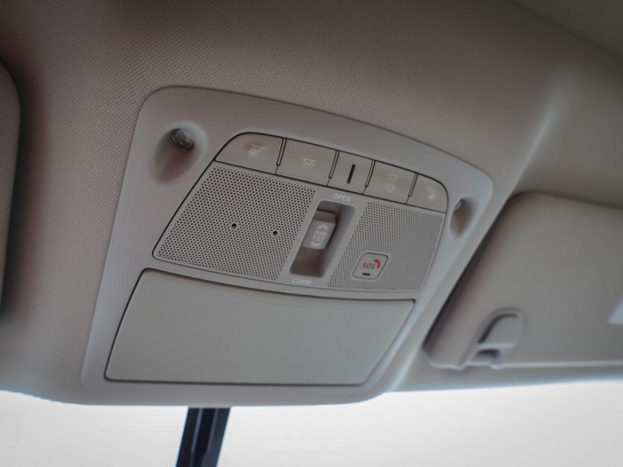 2018 Nissan Murano AWD Platinum  - Sunroof -  Navigation Photo