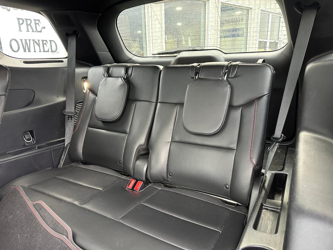 2022 Ford Explorer ST-LINE 4WD Photo