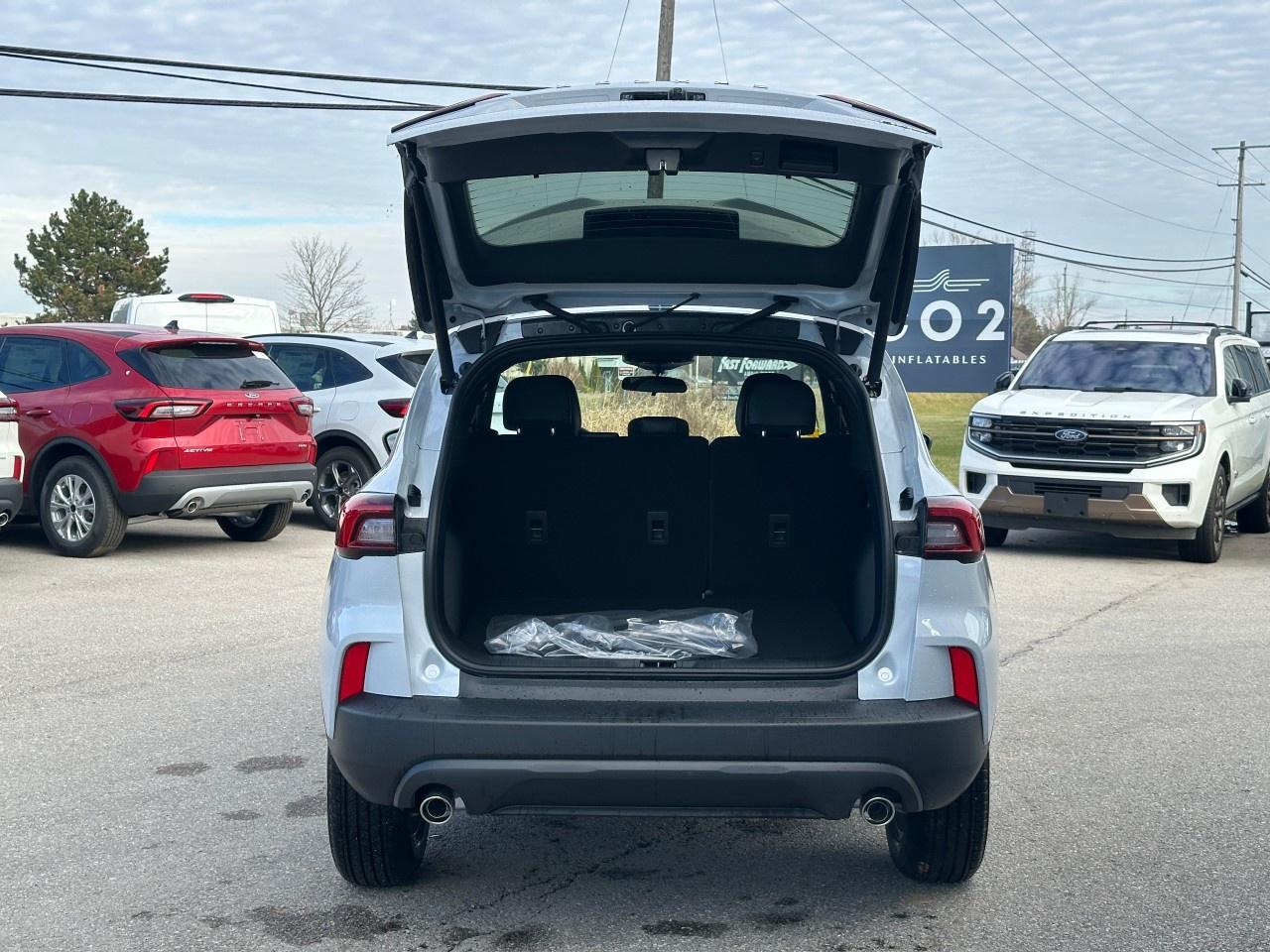 2026 Ford Escape ST-Line AWD Photo