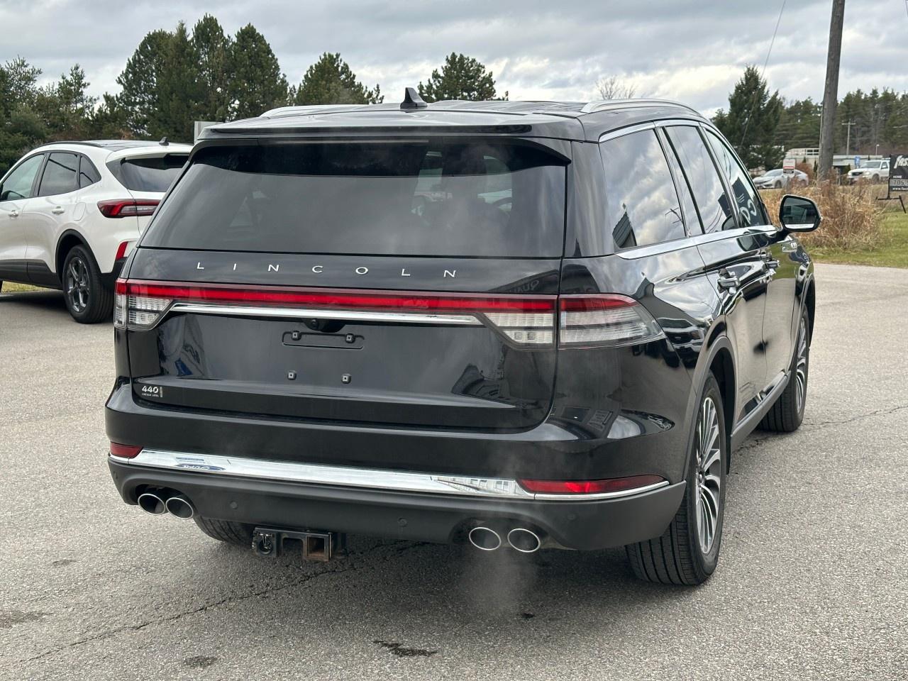2022 Lincoln Aviator Reserve AWD Photo