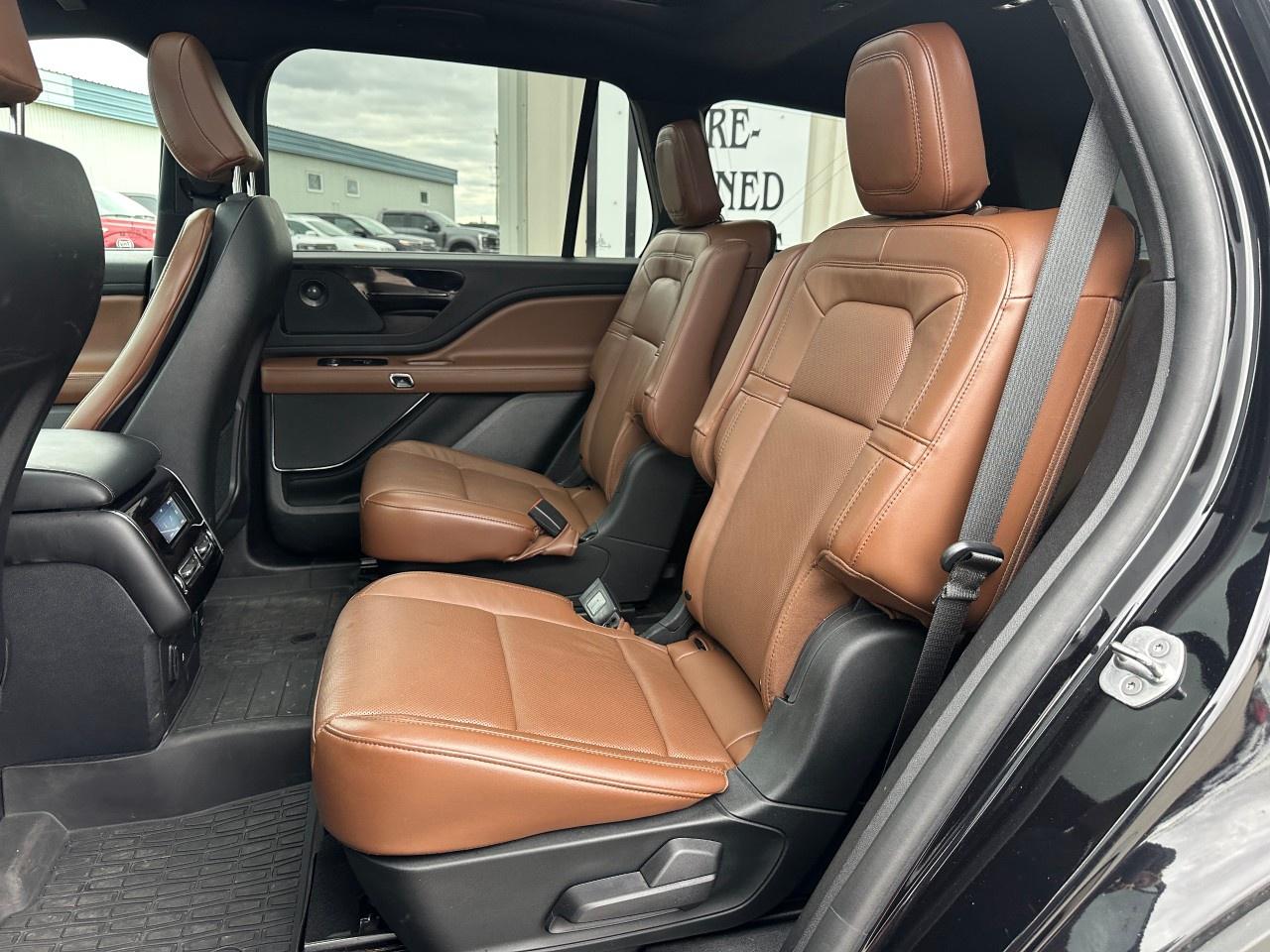 2022 Lincoln Aviator Reserve AWD Photo