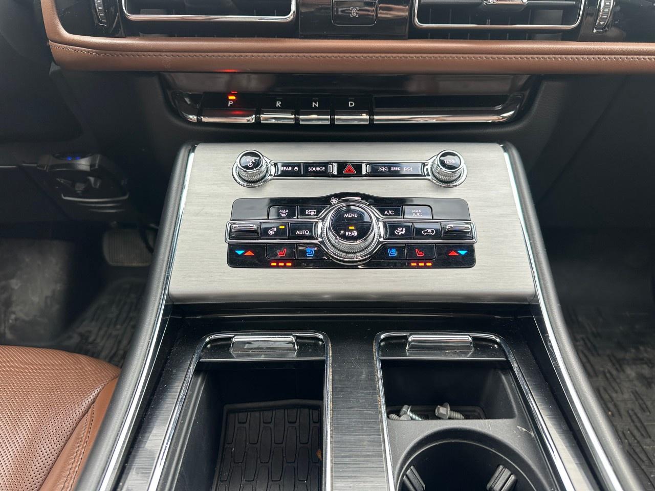 2022 Lincoln Aviator Reserve AWD Photo