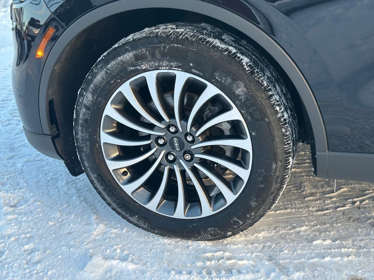 2022 Lincoln Aviator Reserve AWD Photo