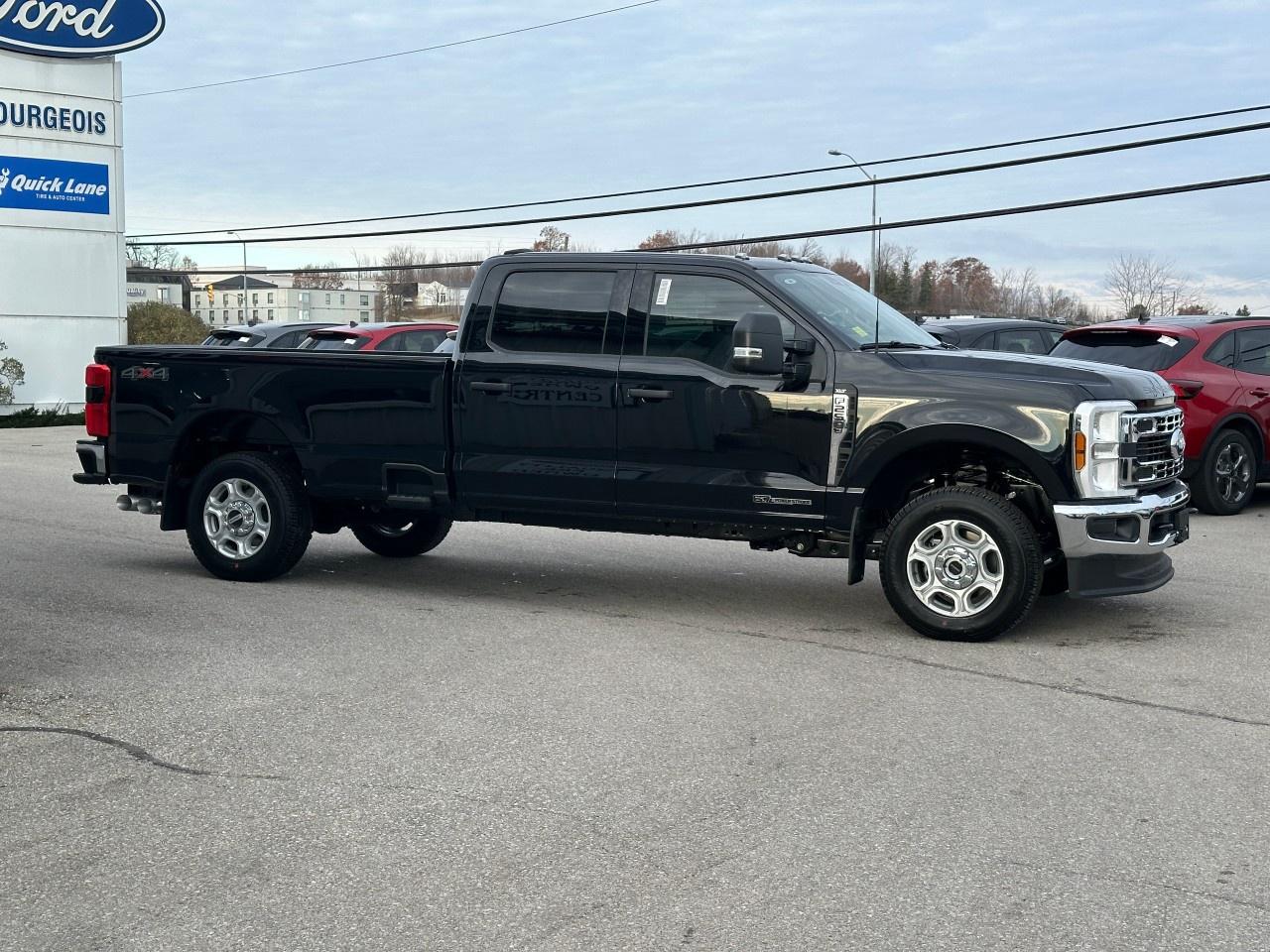 2026 Ford F-250 Super Duty SRW XLT 4WD CREW CAB 8' BOX Photo4