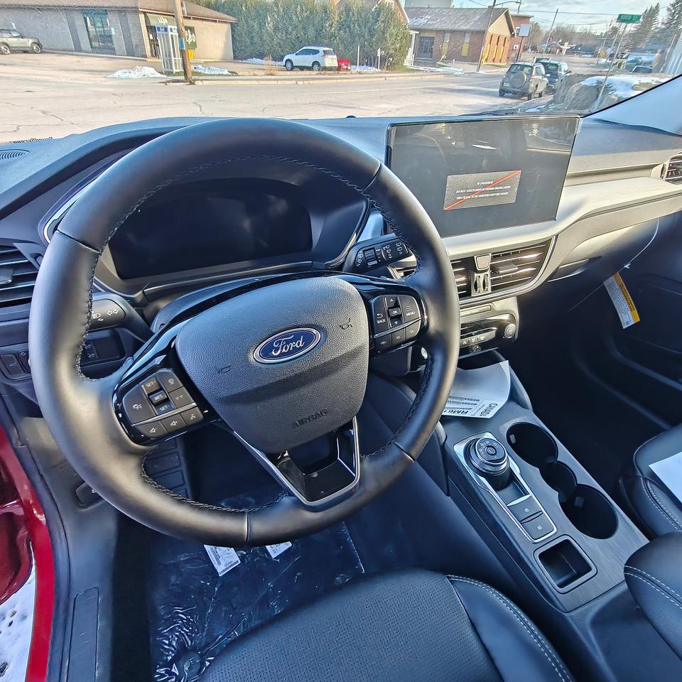 2026 Ford Escape Platinum AWD Photo