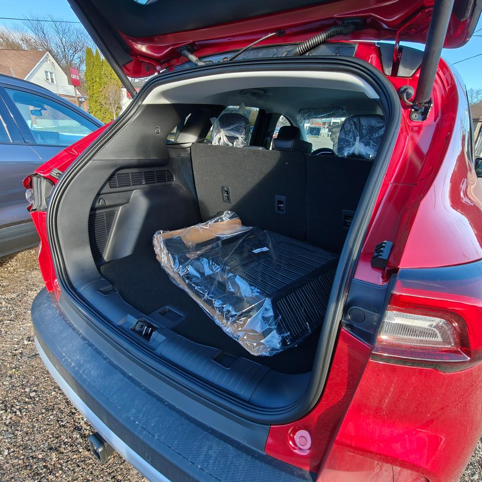 2026 Ford Escape Platinum AWD Photo