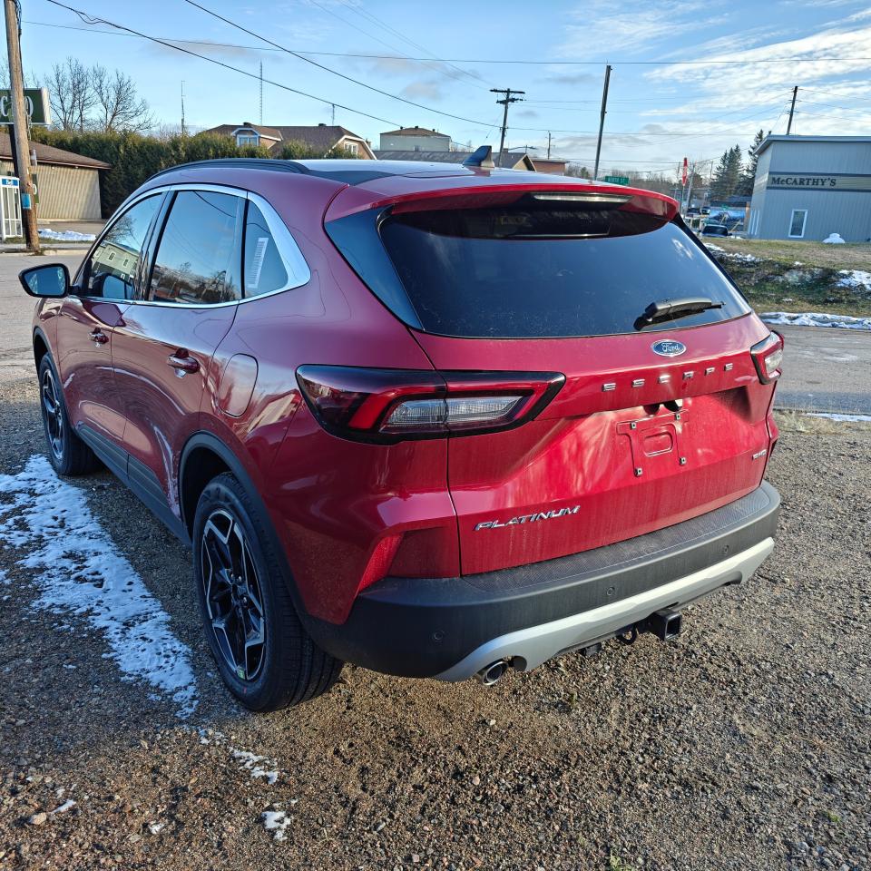 2026 Ford Escape Platinum AWD Photo