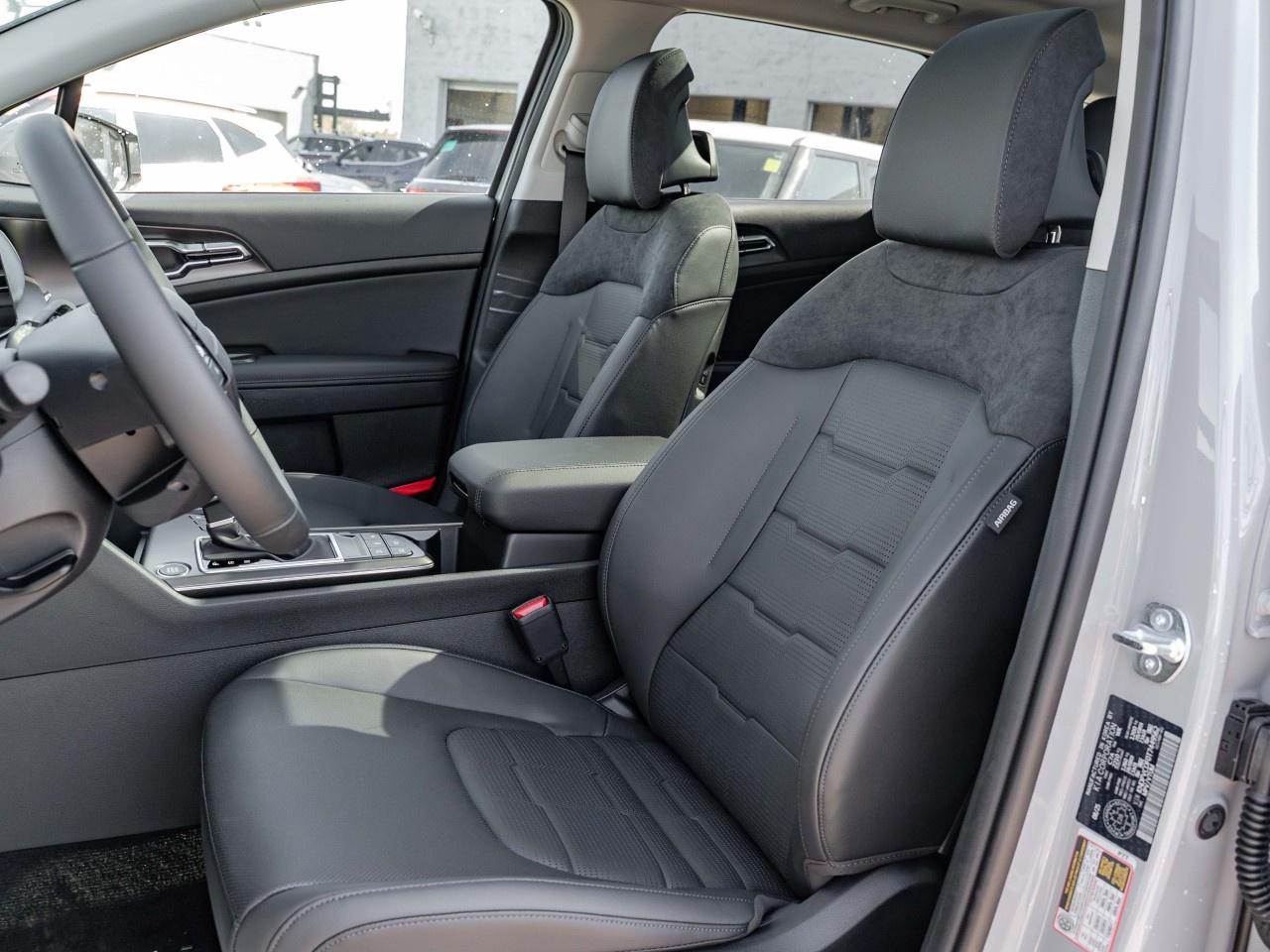 2026 Kia Sportage EX Premium AWD w/Black Interior Photo