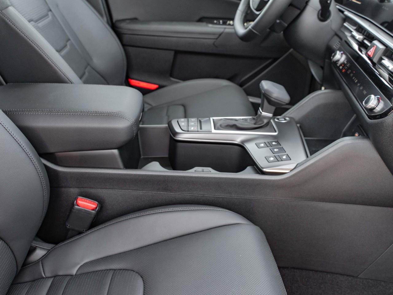 2026 Kia Sportage EX Premium AWD w/Black Interior Photo