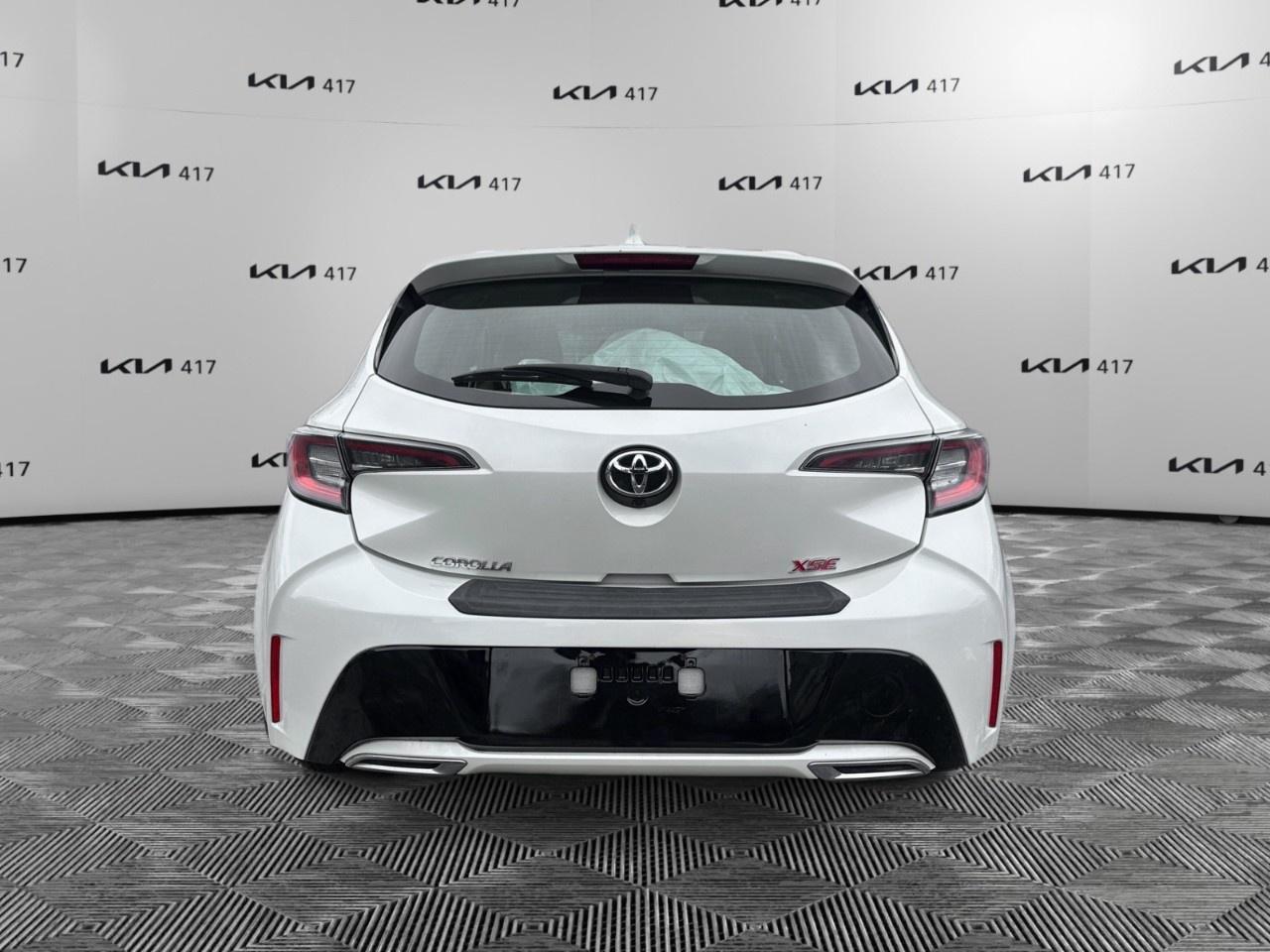 2019 Toyota Corolla Hatchback Hatchback CVT Photo3