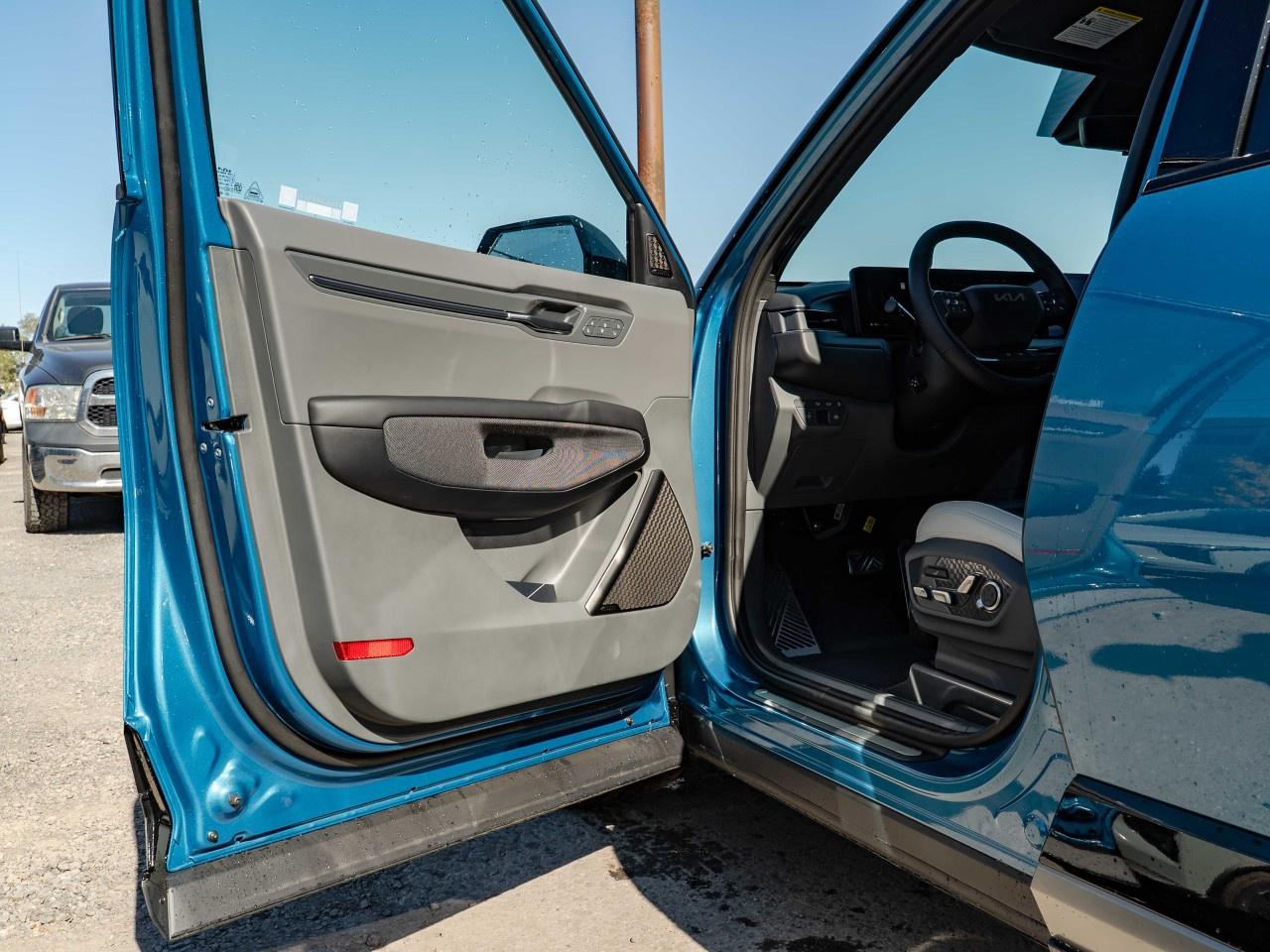 2026 Kia EV9 Land w/GT-Line Package AWD Photo