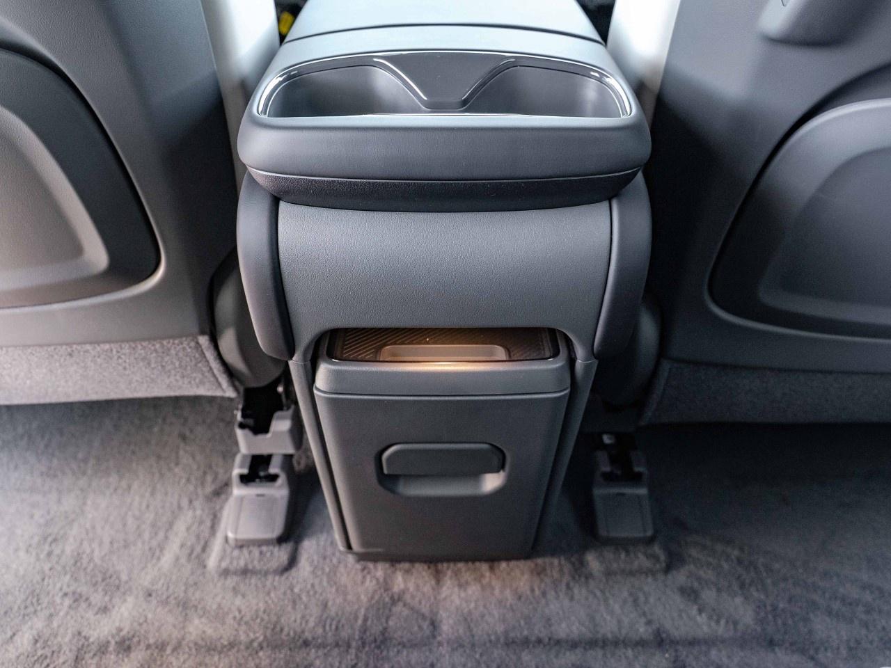 2026 Kia EV9 Land w/GT-Line Package AWD Photo