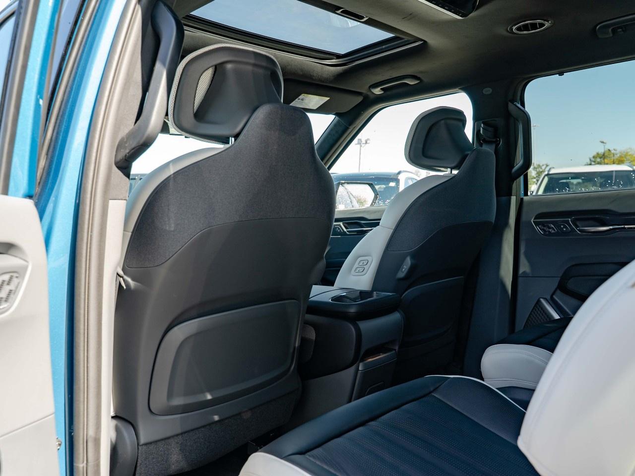 2026 Kia EV9 Land w/GT-Line Package AWD Photo